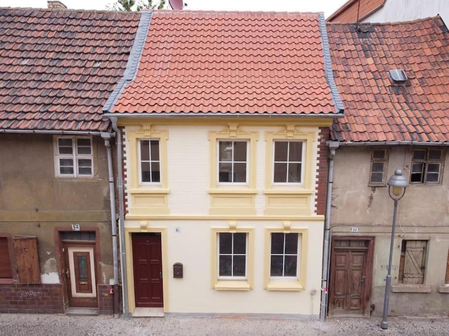 Altstadt-Apartment & Fewo Og Fuer Max 3 Pers Haldensleben Exterior foto